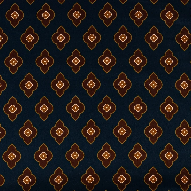 Navy and Maroon Quatrefoil Moroccan Motif Pattern Print